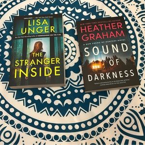 2 books Sound of Darkness/Graham & The stranger inside/Unger NEW